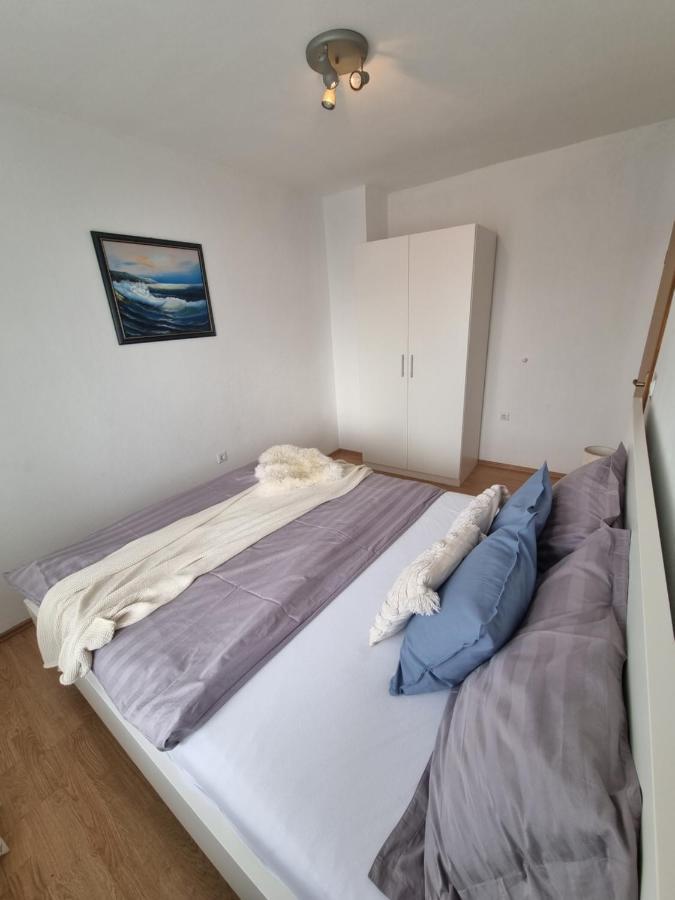 Apartment App Mira *